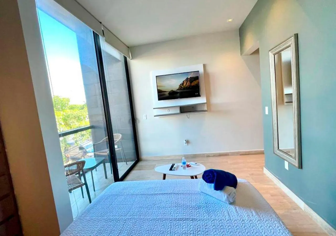 Walking Steps To Beach Gym Jacuzzi And Ocean View Musa Playa del Carmen Apartment