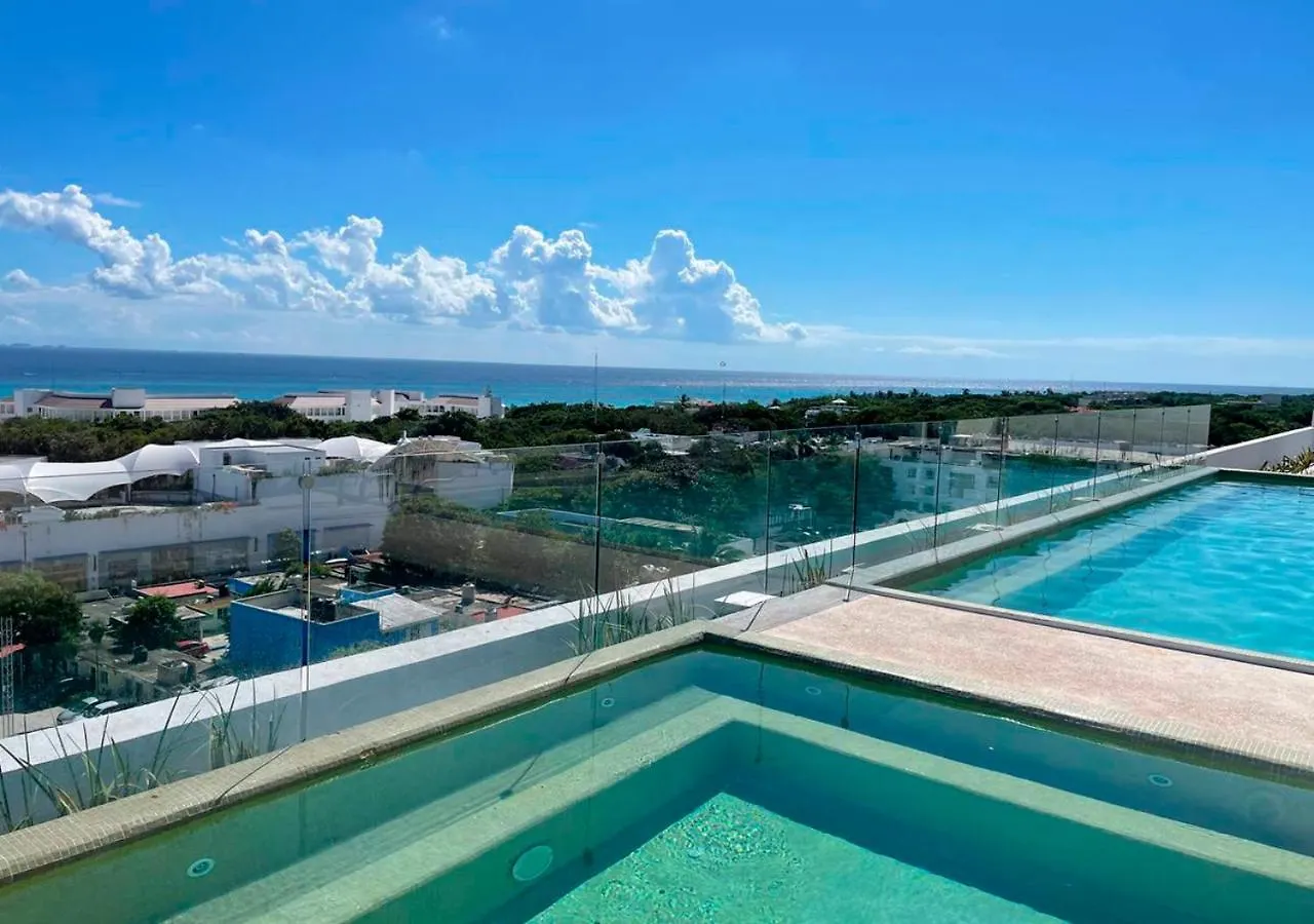 Walking Steps To Beach Gym Jacuzzi And Ocean View Musa Playa del Carmen Apartment